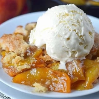 Grandma’s Peach Cobbler A La Mode